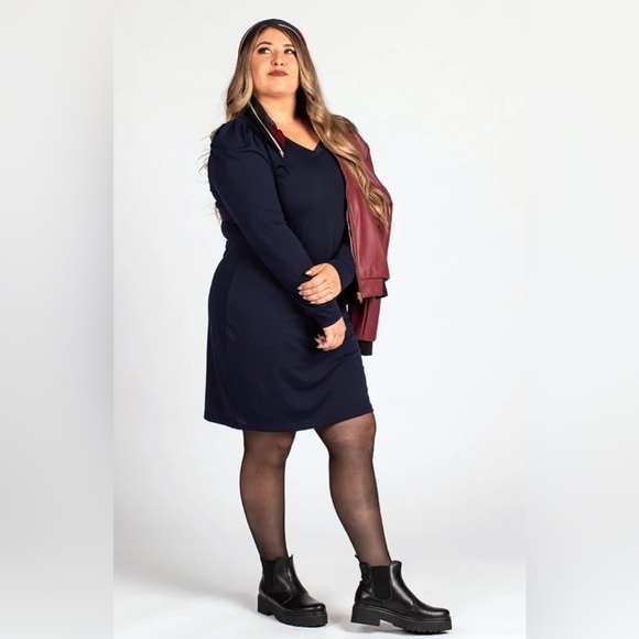 LuLaRoe Dresses & Skirts - LulaRoe Navy Mutton Sleeve Dress Size XL